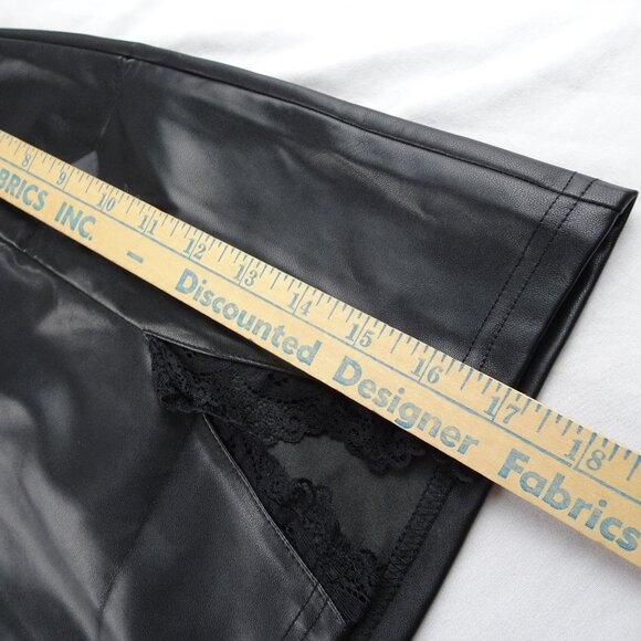 MangoPop Faux Leather Skirt Size XS - Picture 7 of 7